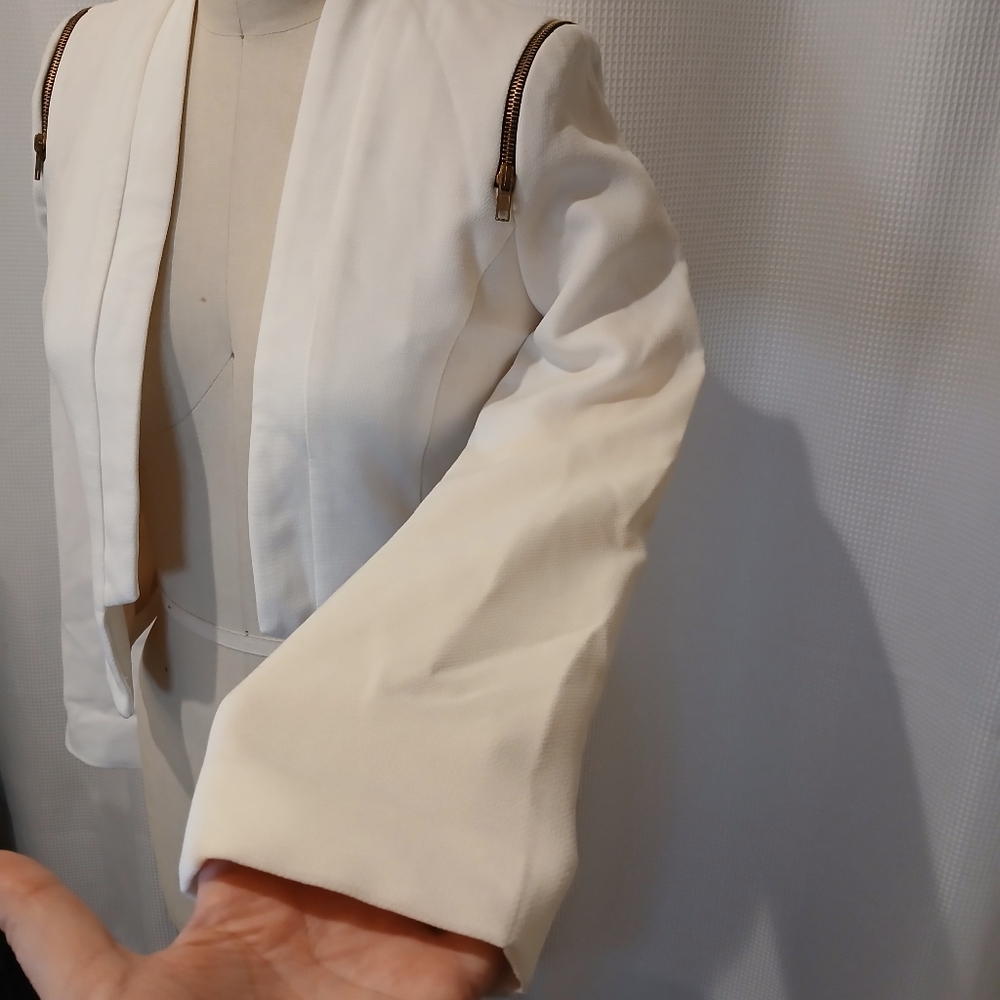 Mustard Seed White Open From Blazer with Zipper Detail Size Small - Picture 4 of 10